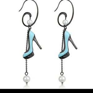 High Heel Novelty Pierced Dangle Earrings